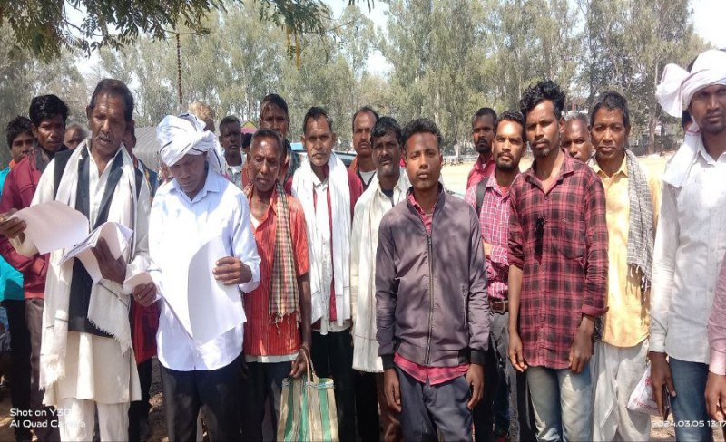 मृत्यु के बाद भी एक महिला 11 साल से कर रही है मनरेगा में मजदूरी, समय पर ले रही पैसे