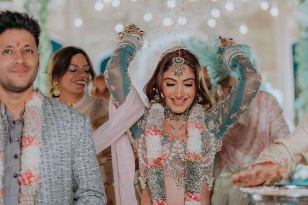 surbhi chandna wedding pictures