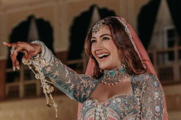 surbhi chandna husband