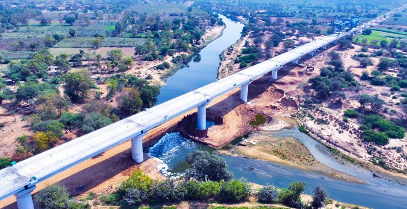 बुलेट ट्रेन परियोजना में मोहर नदी पर पुल बनकर तैयार