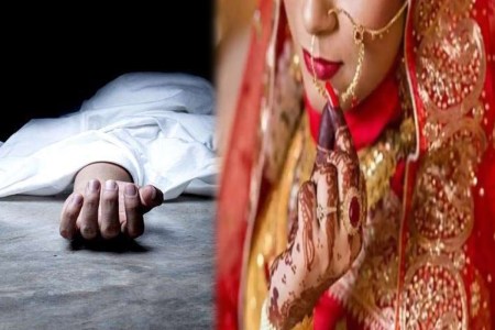 Crying condition of husband and children after wife's death - Photo: Social Media