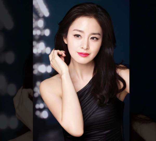 Women's day Special top 10 rich and beautiful korean actress