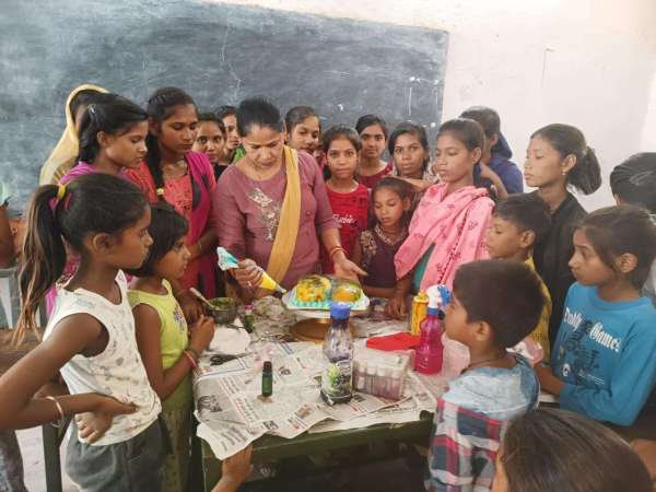 Chunni Maurya is working to make women self-reliant