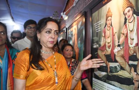 देश के 120 ऋषियों के बारे में जानना चाहते हैं, तो उज्जैन में 9 अप्रेल तक है मौका