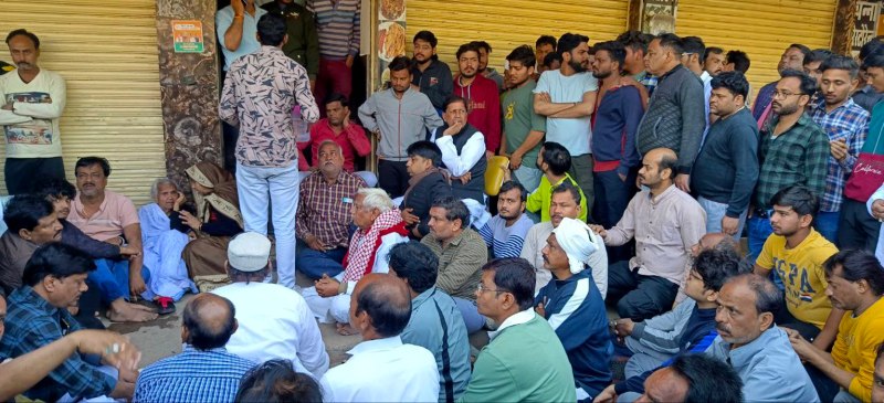 होटल संचालक के पुत्र की हत्या