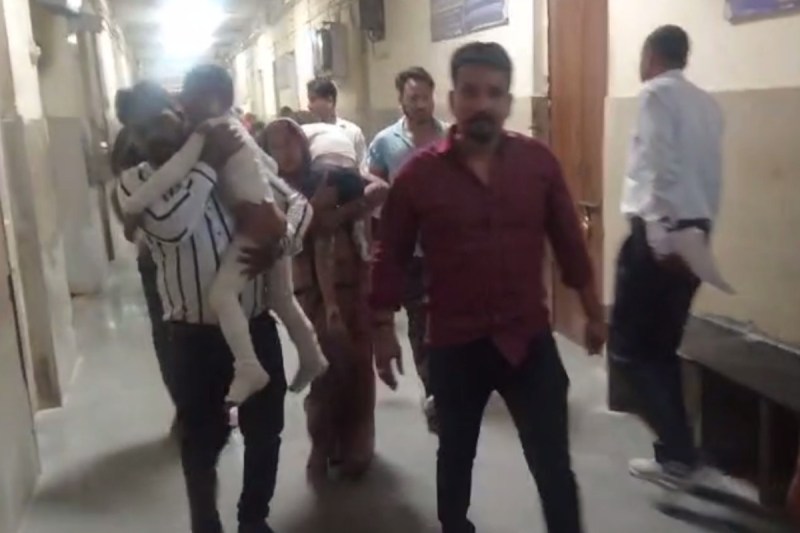 Big accident during Shiv procession in Kota Kota, children got electrocuted 12 children got burnt due to electrocution