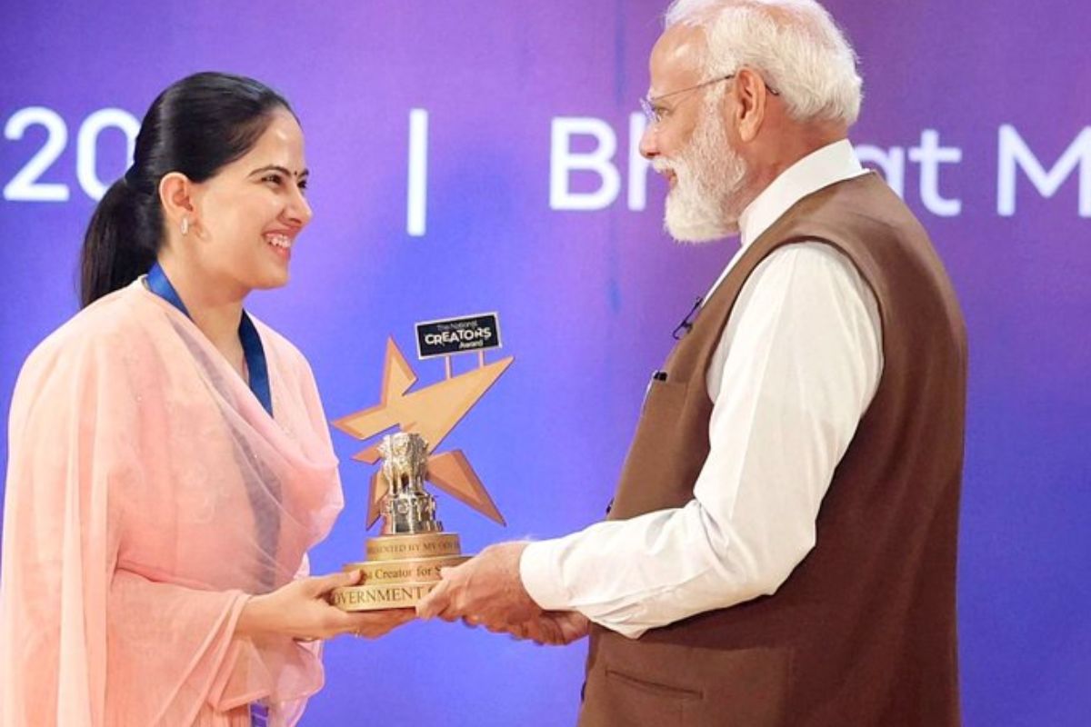 pm_modi_gave_such_a_reply_to_storyteller_jaya_kishori.jpg