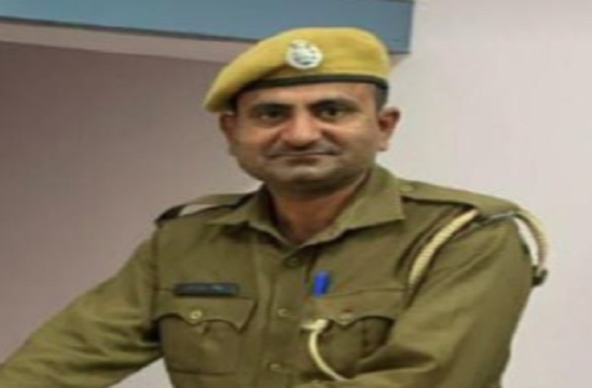 राजस्थान में पुलिसकर्मी का मर्डर : बीच बचाव करने गया था, बदमाशों ने घेरा और मारे चाकू, तड़पा तड़पा कर मारा