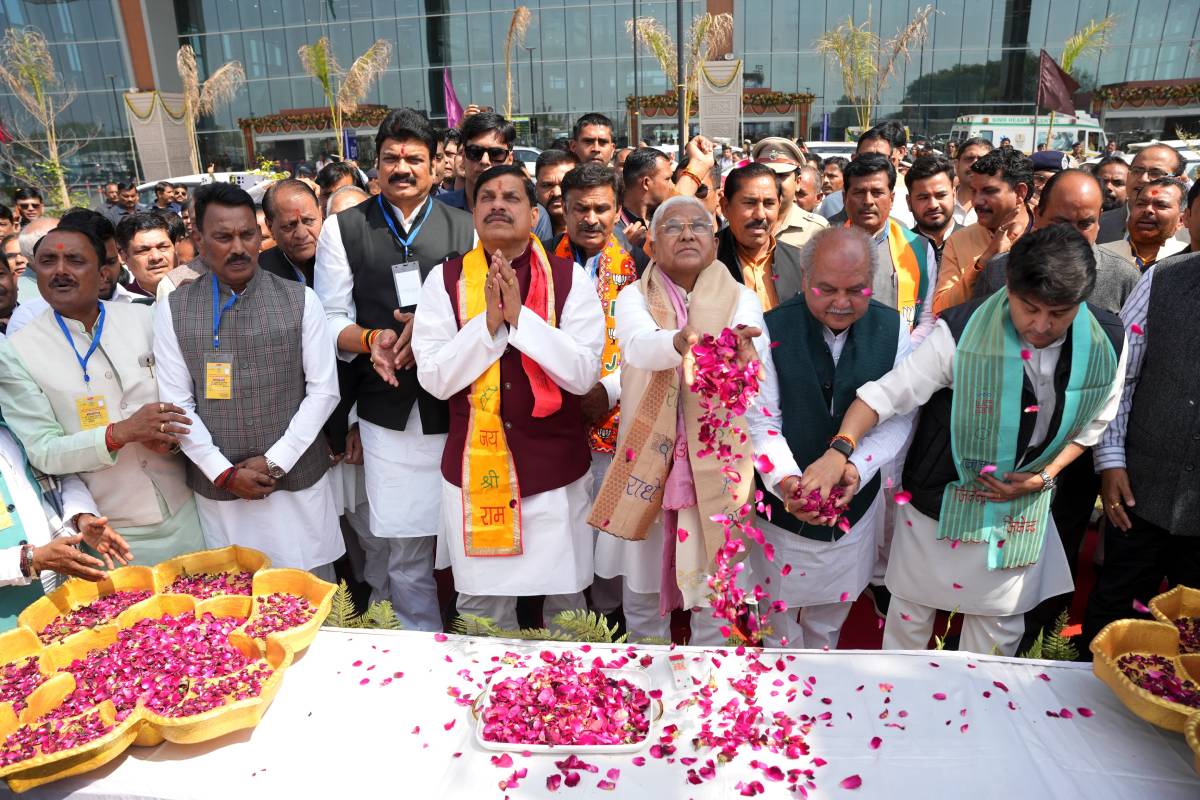 gwalior_airport_new_terminal_inaugurated_by_pm_narendra_modi_largest_airport_terminal_of_madhya_pradesh.jpg