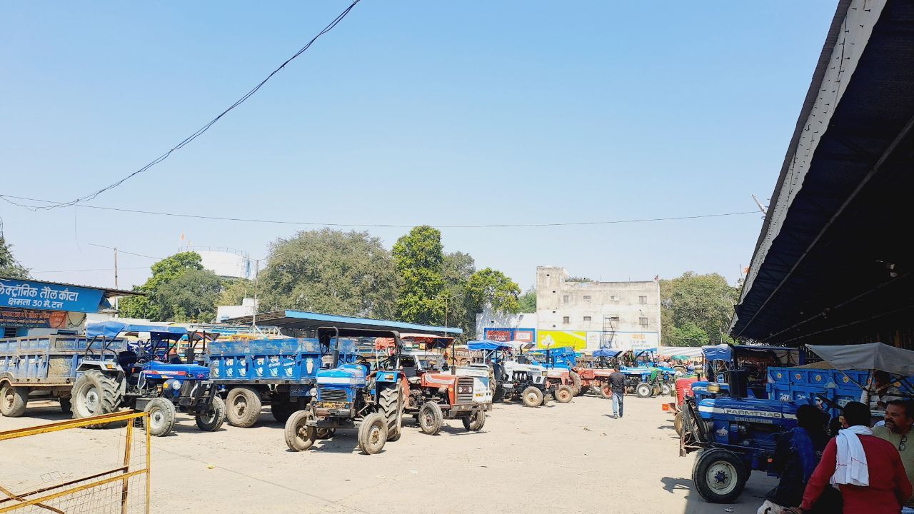 ‘ए’ ग्रेड मंडी का छोटा पड़ता कैंपस, नई मंडी बने तो खत्म हो किसानों की परेशानी