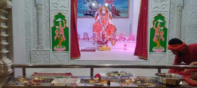 अष्ट महालक्ष्मी और हनुमान मंदिर में अब नहीं लगेगा मिठाई का भोग
