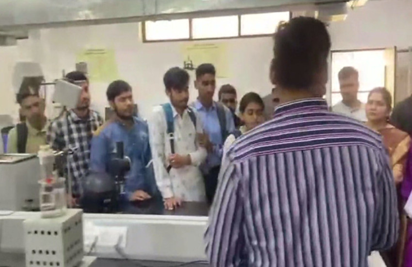 Jaipur : कॉलेज स्टूडेंट्स ने किया शैक्षणिक भ्रमण