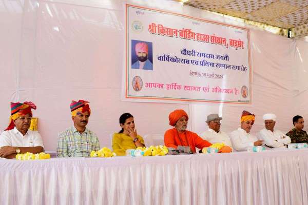 चौधरी रामदान समाज के आदर्श, घर-घर हो उनकी तस्वीर