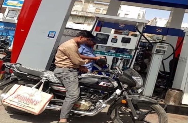 market: इस तरह से बाजार में की जाती है कर की चोरी...