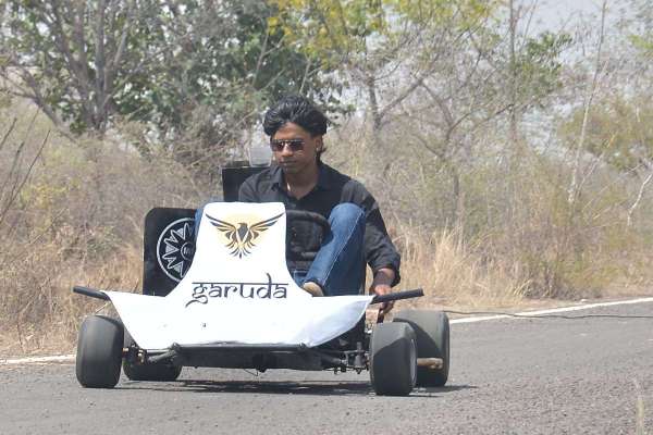 थार महोत्सव में गो कार्ट व रोबो रेस का दिखा जलवा...देखिए तस्वीरें