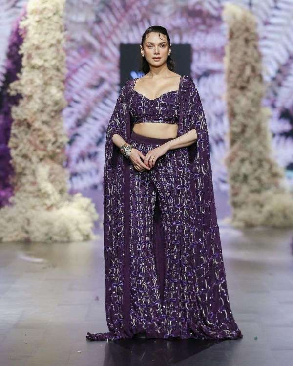 aditi_rao_haidari_lakme fashion week