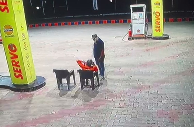 पेट्रोल पम्प पर लूट का प्रयास: सेल्समैन ने किया सामना तो भागा बदमाश
