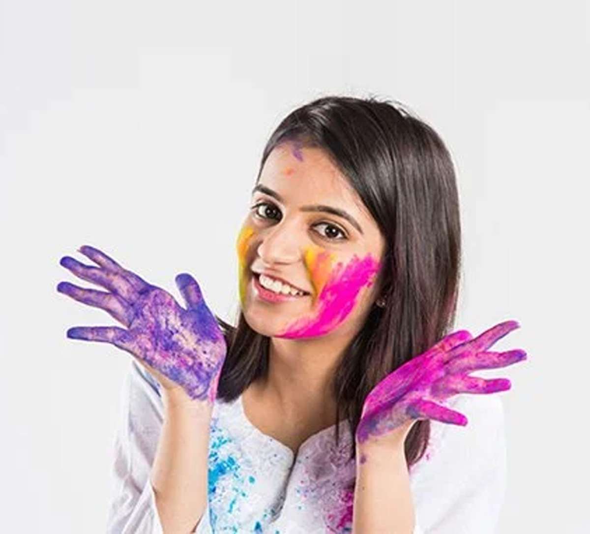 Holi Skin Care Tips: रंगों का त्योहार न बिगाड़े आपकी त्वचा की रंगत, इन टिप्स से
रखें ख्याल