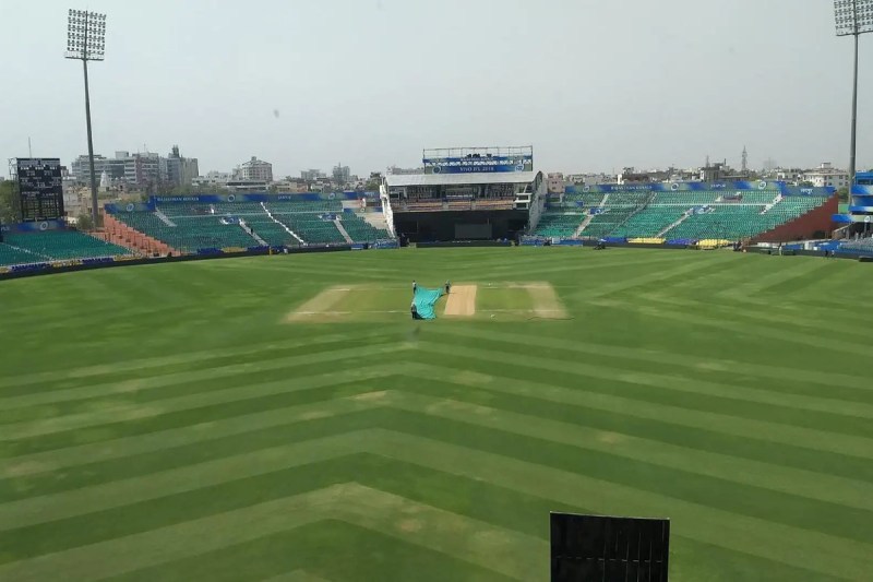 sawai-mansingh-stadium-pitch-report.jpg