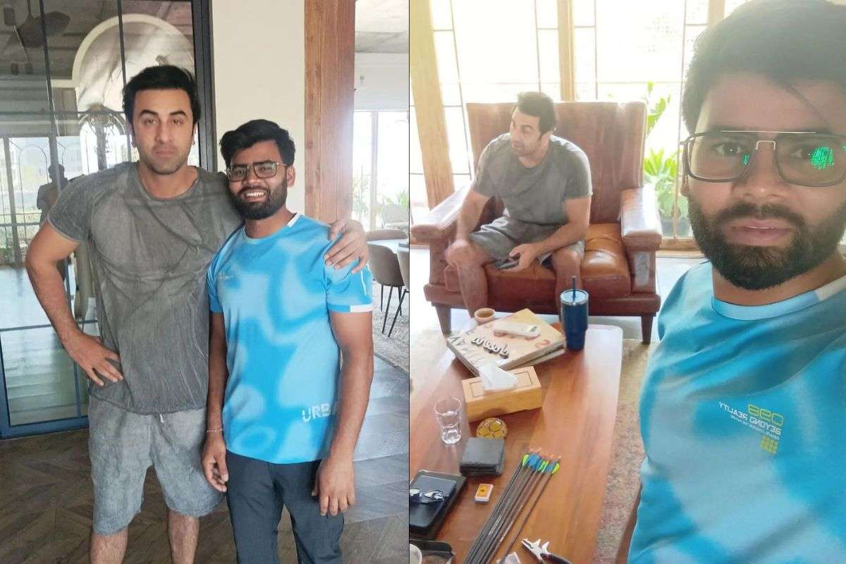 ranbeer_kapoor_with_coach.jpg