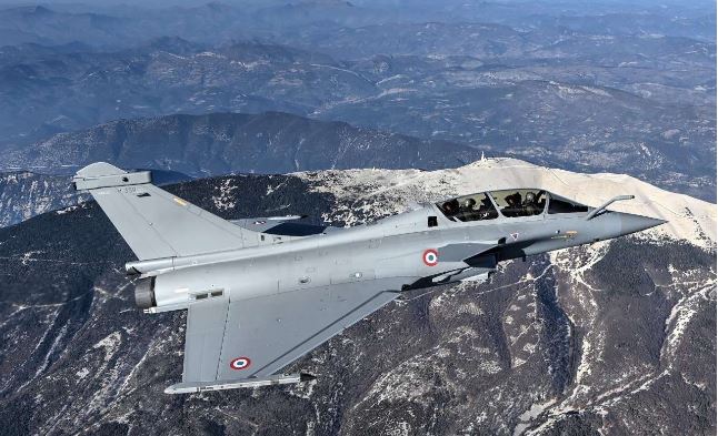 IAF Gagan Shakti: 1 अप्रैल से पाकिस्तान बॉर्डर के पास बम बरसाएगी Indian Air
Force, दुश्मनों का कलेजा कांप जाएगा