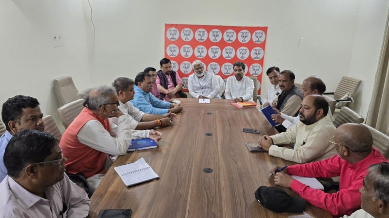 जल शक्ति मंत्री स्वतंत्र देव सिंह फर्रुखाबाद में