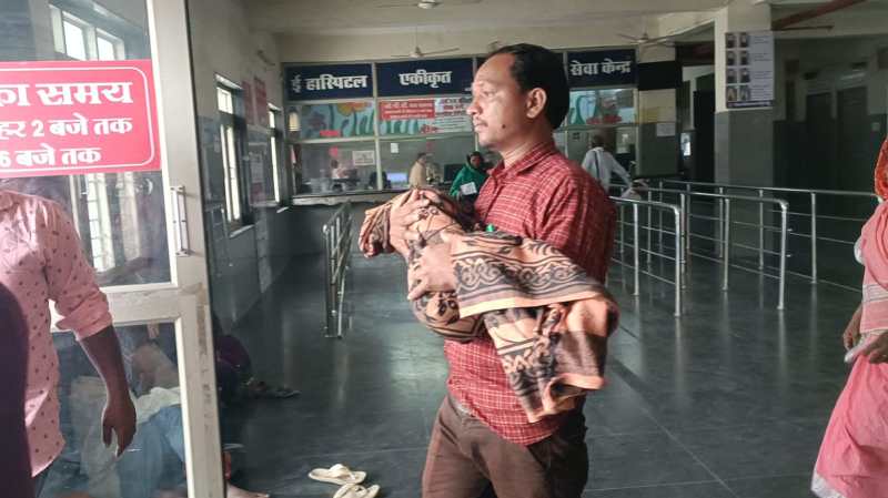 ढाई साल  के मासूम की चॉकलेट खाने के बाद संदिग्ध मौत