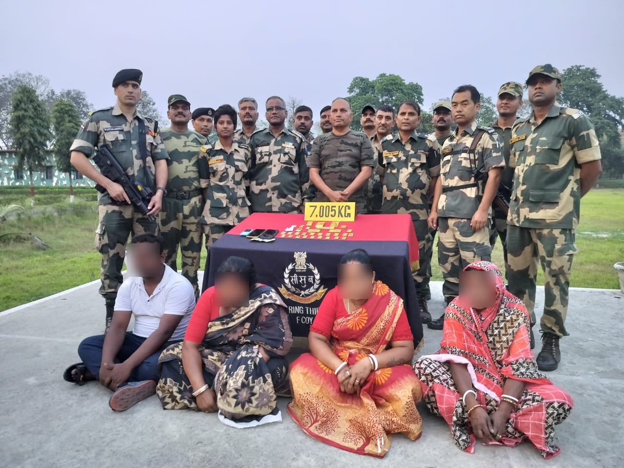 Lok Sabha Elections 2024 BSF seizes gold brick in Bengal worth Rs 47000000