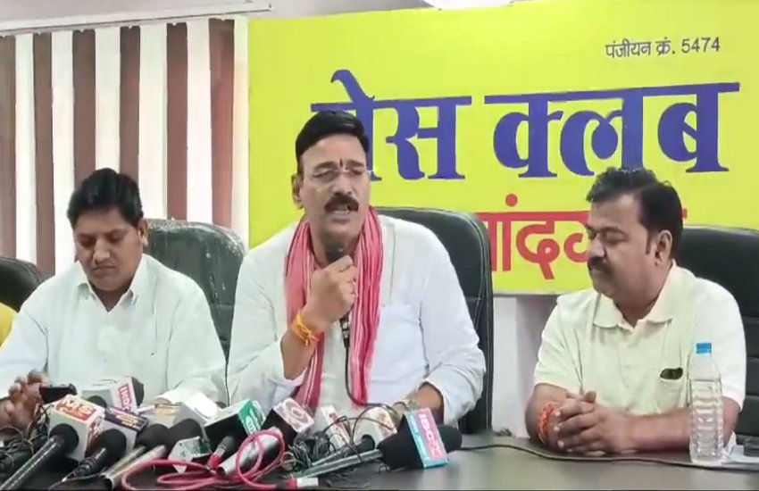 कांग्रेस नेता सुरेंद्र दाऊ ने दी भूपेश बघेल को खुली चुनौती, कहा-मेरी हार हुई तो मैं राजनांदगांव जिला छोड़ दूंगा