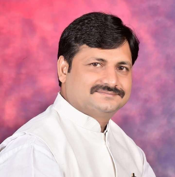 khajuraho_lok_sabha_seat_manoj_yadav_samajwadi_party.jpg