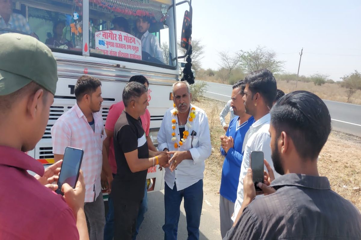 नागौर जिले के युवाओं ने दिखाई गांधीगिरी