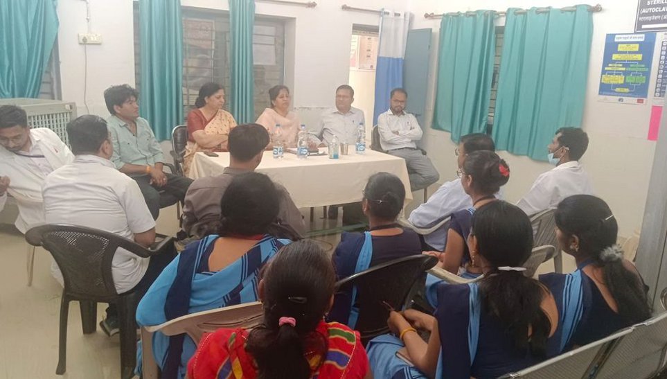 हिमाचल और हरियाणा के डॉक्टर्स ने बांसवाड़ा में देखी अस्पताल की व्यवस्था