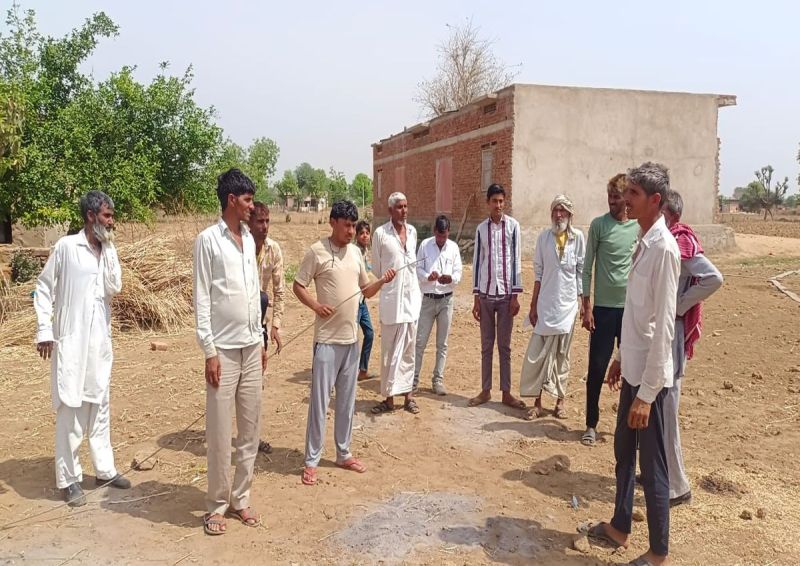 Attack of dilapidated electricity lines...for the fourth time in Prithvipura the wire of high voltage line broke...read this news