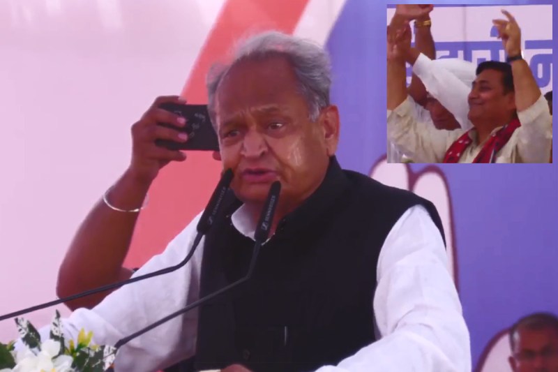 ashok_gehlot_in_barmer.jpg