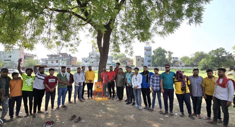 Mahakal Sena celebrated the death anniversary of Chhatrapati Shivaji Maharaj