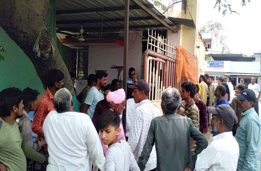 #Ratlam: मंडी में वह हो गया जो पहले कभी नहीं हुआ, Video