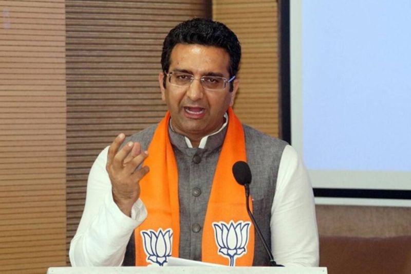 BJP leader and advocate Gaurav Bhatia filed defamation case