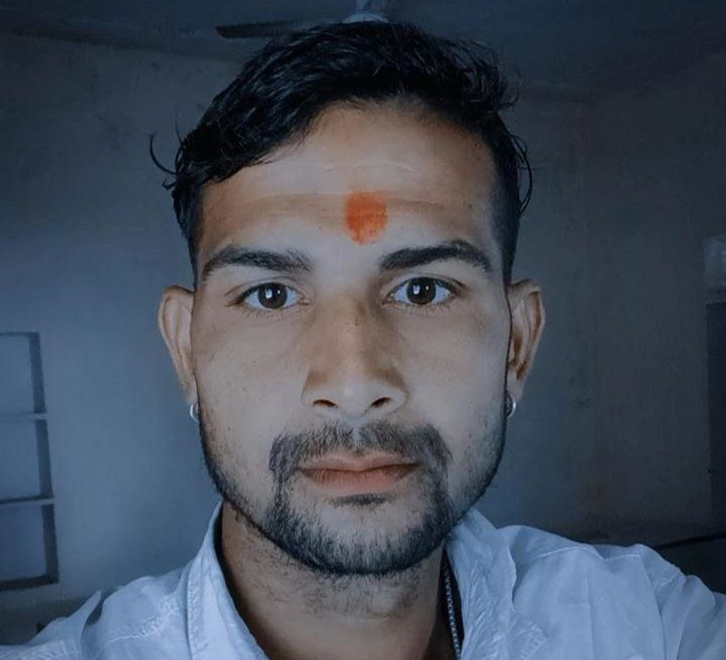 तबियत बिगड़ने के बाद युवक की मौत, मेडिकल बोर्ड से कराया पोस्टमार्टम