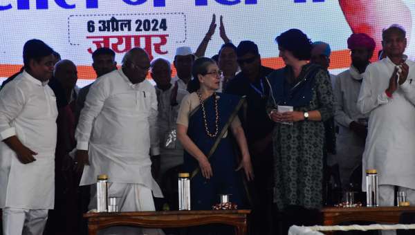 Congress's first big rally in Jaipur during Lok Sabha election campaig