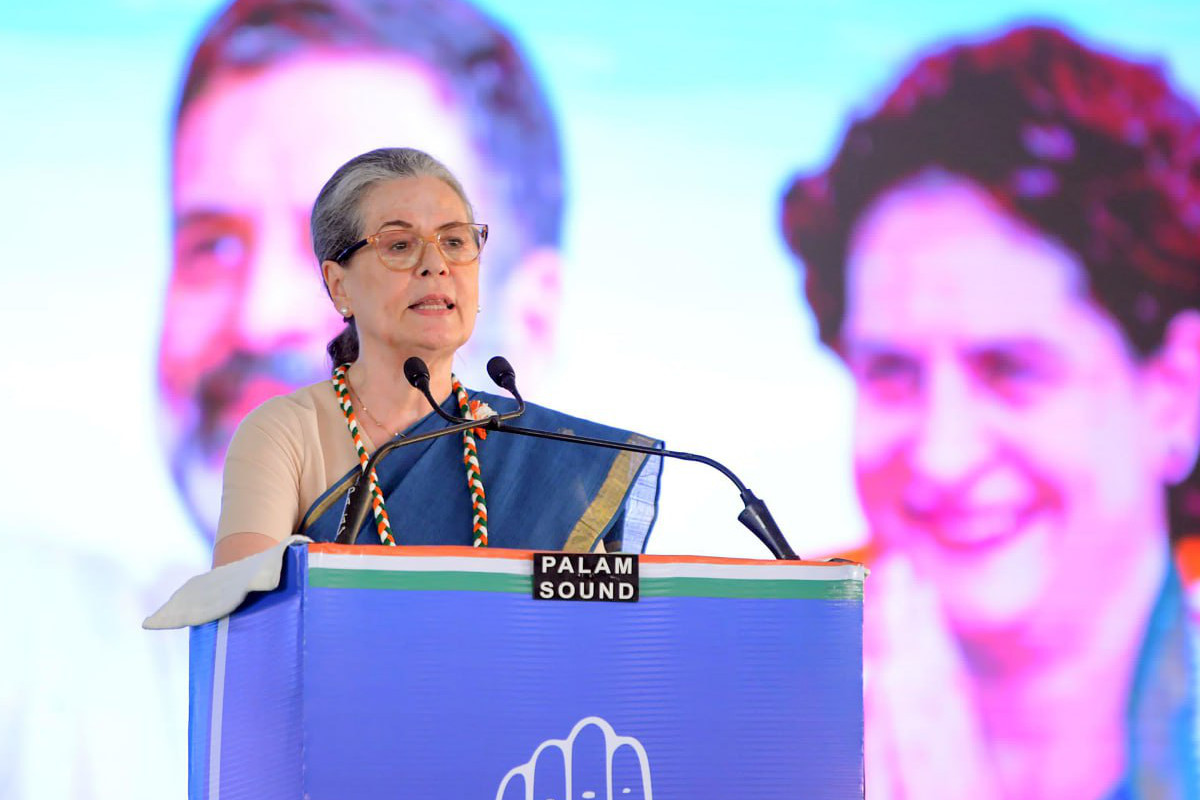 election_rally_of_sonia_gandhi.jpg