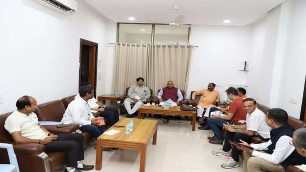 लोकसभा चुनाव के लिए ALERT हुई भाजपा, सोशल मीडिया में करेंगे ऐसा कमाल... कांग्रेस के उड़ जाएंगे तोते, See Photos