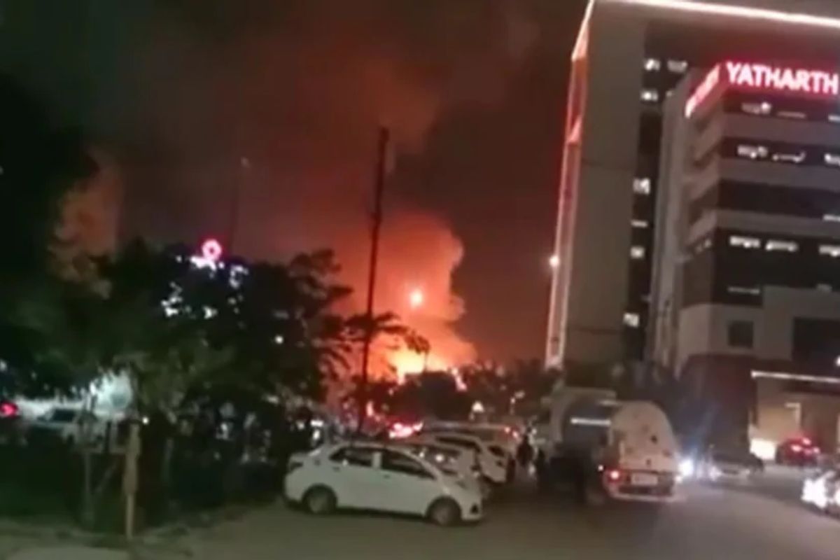 Fire in Greater Noida