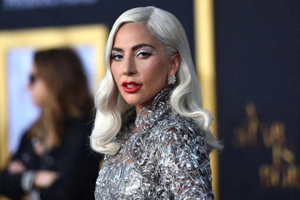 Lady Gaga ने 38 साल की उम्र में सबसे छुपकर की सगाई! सोशल मीडिया पर तस्वीरें
वायरल