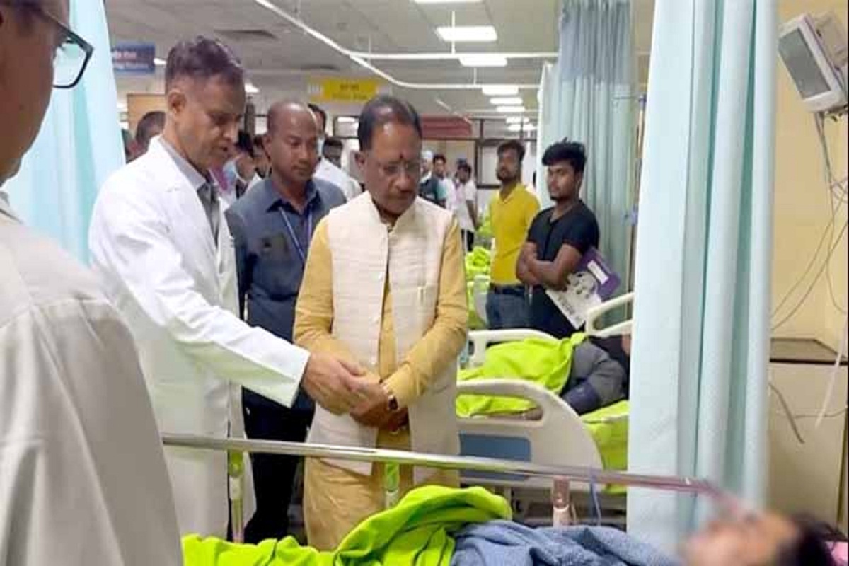 Kumhari Bus Accidnet: मृतकों के परिजनों को मिलेगी नौकरी, सीएम साय ने 10 लाख रुपए आर्थिक मदद का किया ऐलान