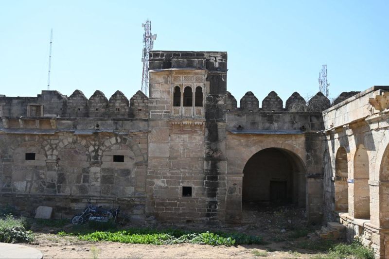 बचा लो धरोहर को...गौरवमयी इतिहास का साक्षी, फिर भी सिसक रहा किला