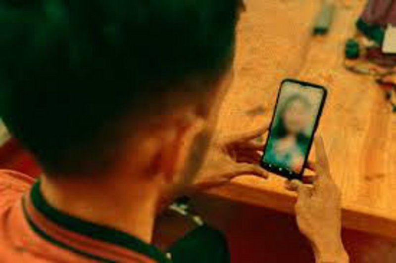 हसीनाओं के निशाने पर डॉक्टर्स व व्यापारी, वीडियो में की अश्लीलता की हदें पार