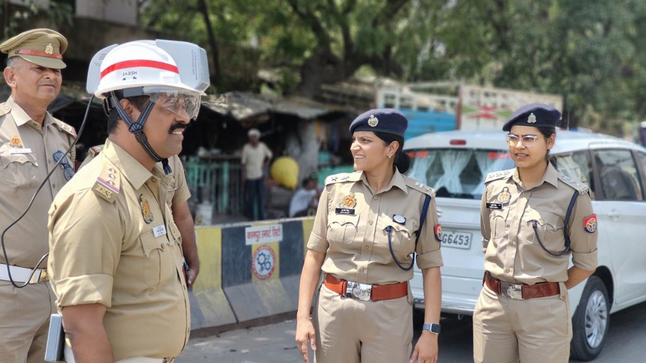कानपुर में यातायात पुलिस कर्मियों के लिए ‘एयर कंडीशन हेलमेट’, तपती दुपहरी में
मिलेगी राहत
