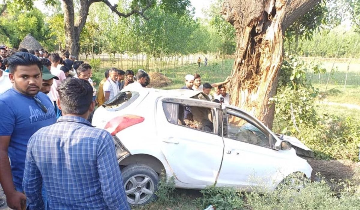 भीषण हादसा: सहारनपुर से दावत खाकर लौट रहे लोगों की कार पेड़ से टकराई, पिता-पुत्र
समेत चार की मौत
