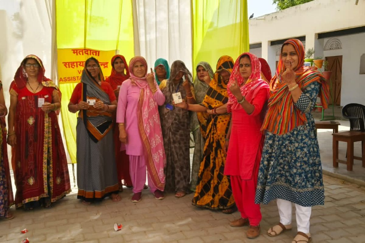 Rajasthan Chunav 2024 :मतदान कम- नेता परेशान, इससे फायद किसको… बड़ा सवाल,
विश्लेषकों की राय क्या; समझिए