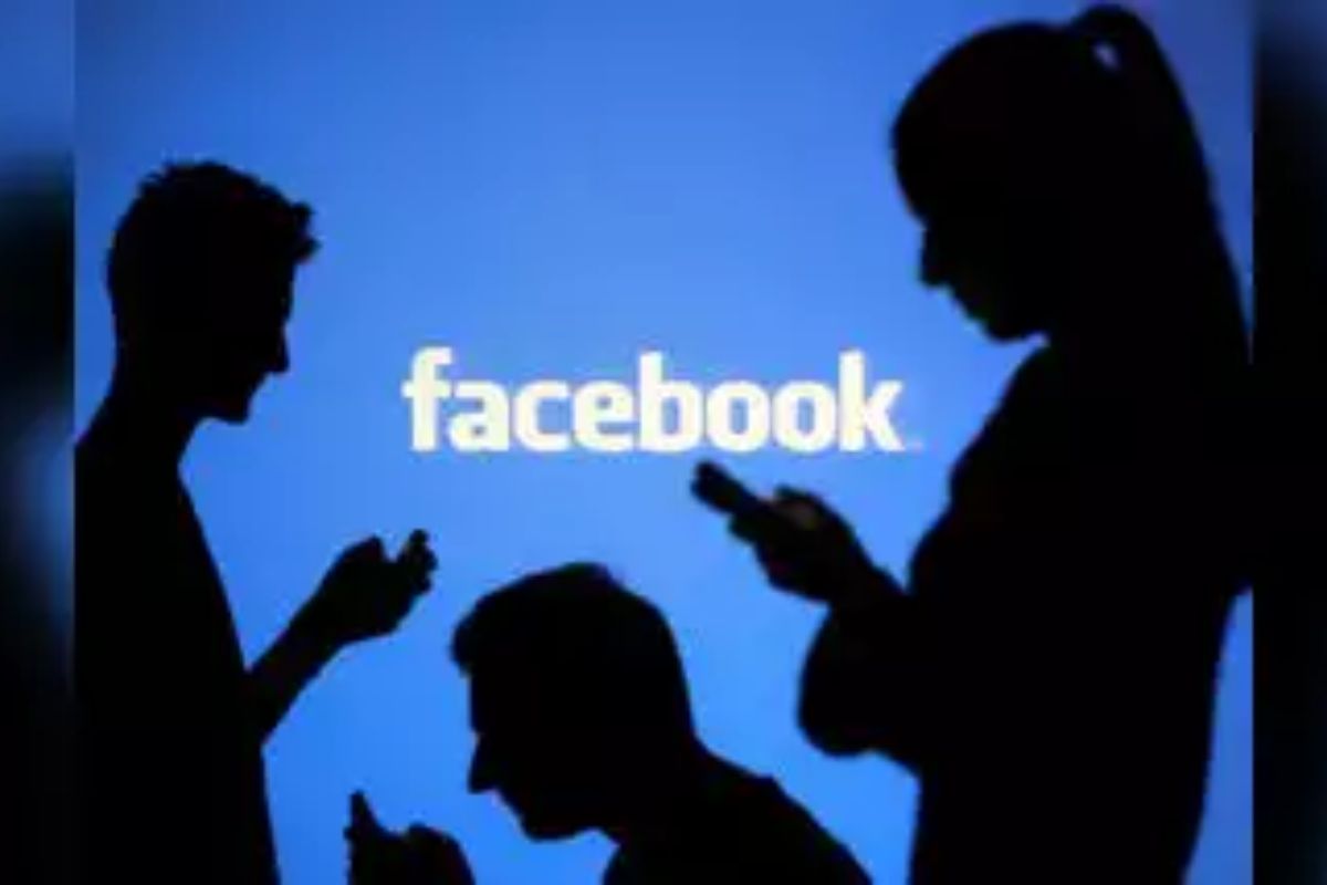 फेसबुक… प्यार, शादी और 8 साल बाद रिश्ते का खौफनाक अंत; अलवर डबल मर्डर केस में
फरार पति पर हत्या का मामला दर्ज